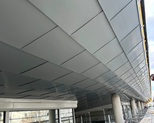 Tuiles pour Bardage en Aluminium 10/10ème RAL 9007